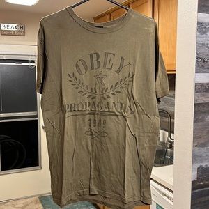 Army green Obey T-Shirt
